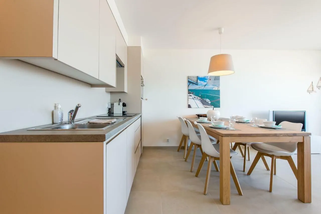 Cosy Studio With Sea View In Ostende Belgique